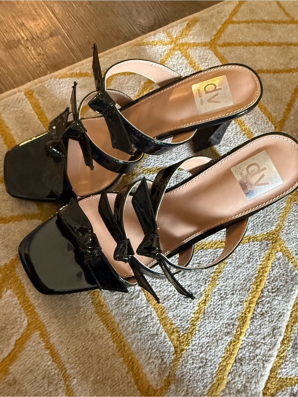 Dolce Vita Black Patent Bow-Trim Block Heel Mules